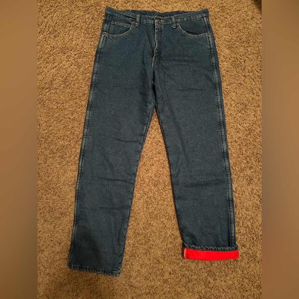 Men’s Wrangler Rugged Wear Thermal Jeans size 36x34 NEW